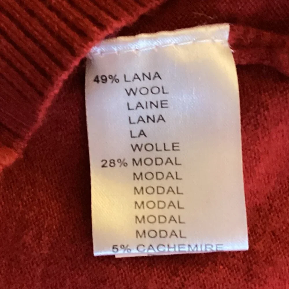 Elexa Women's Red Sweater Size M/L Wool Blend Rhinestones Scalloped Neck Party - Picture 8 of 9